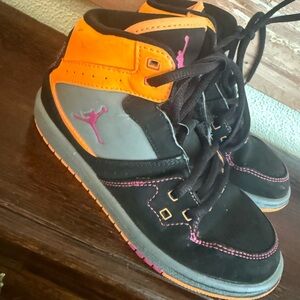 Jordan kids 1youth  Black and Orange High-Top Sneakers